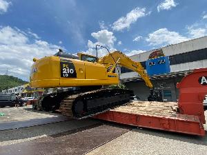 KOMATSU PC210-8 with Grapple