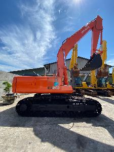 HITACHI EX200-5