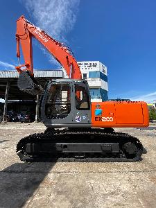 HITACHI EX200-5