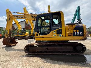 KOMATSU PC120-8